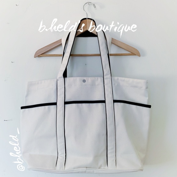 lululemon Daily Multi-Pocket Tote *Canvas Bag 20L in Natural/Black Brand New NWT - Picture 9 of 14